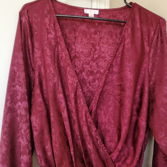 Plus size wrap top 1x silk blouse deep v neck - Picture 3 of 7